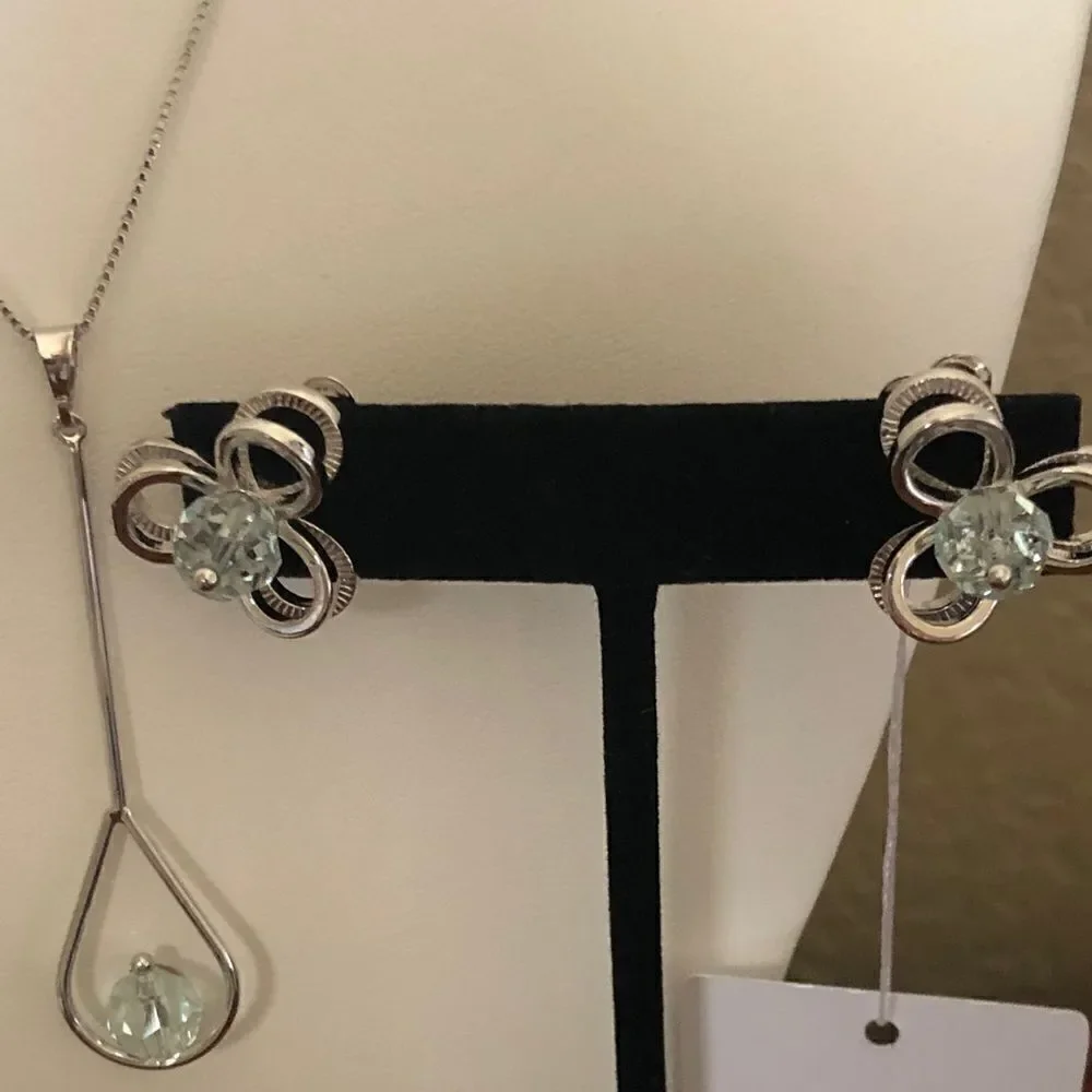 Swarovski authentic crystals White Rhodium Plated